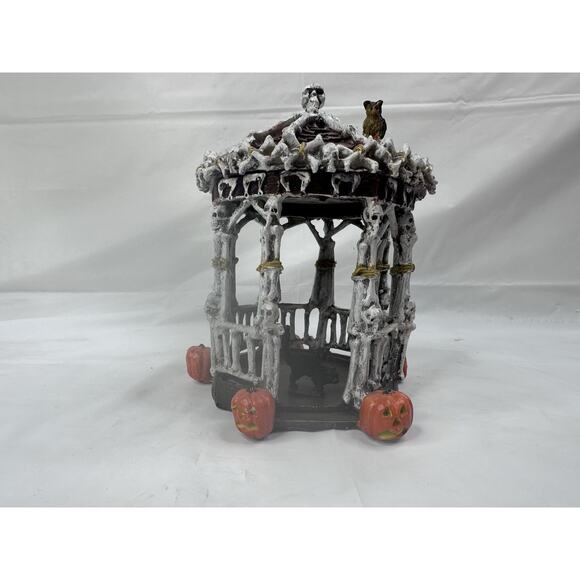 Lemax Spooky Town Skeleton Gazebo 53240 w/Box Halloween - Picture 6 of 8